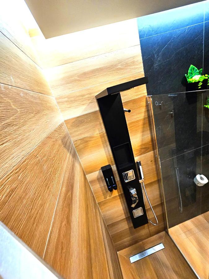 Trilogy Prestige - Central Premium Suites Lecce Kültér fotó